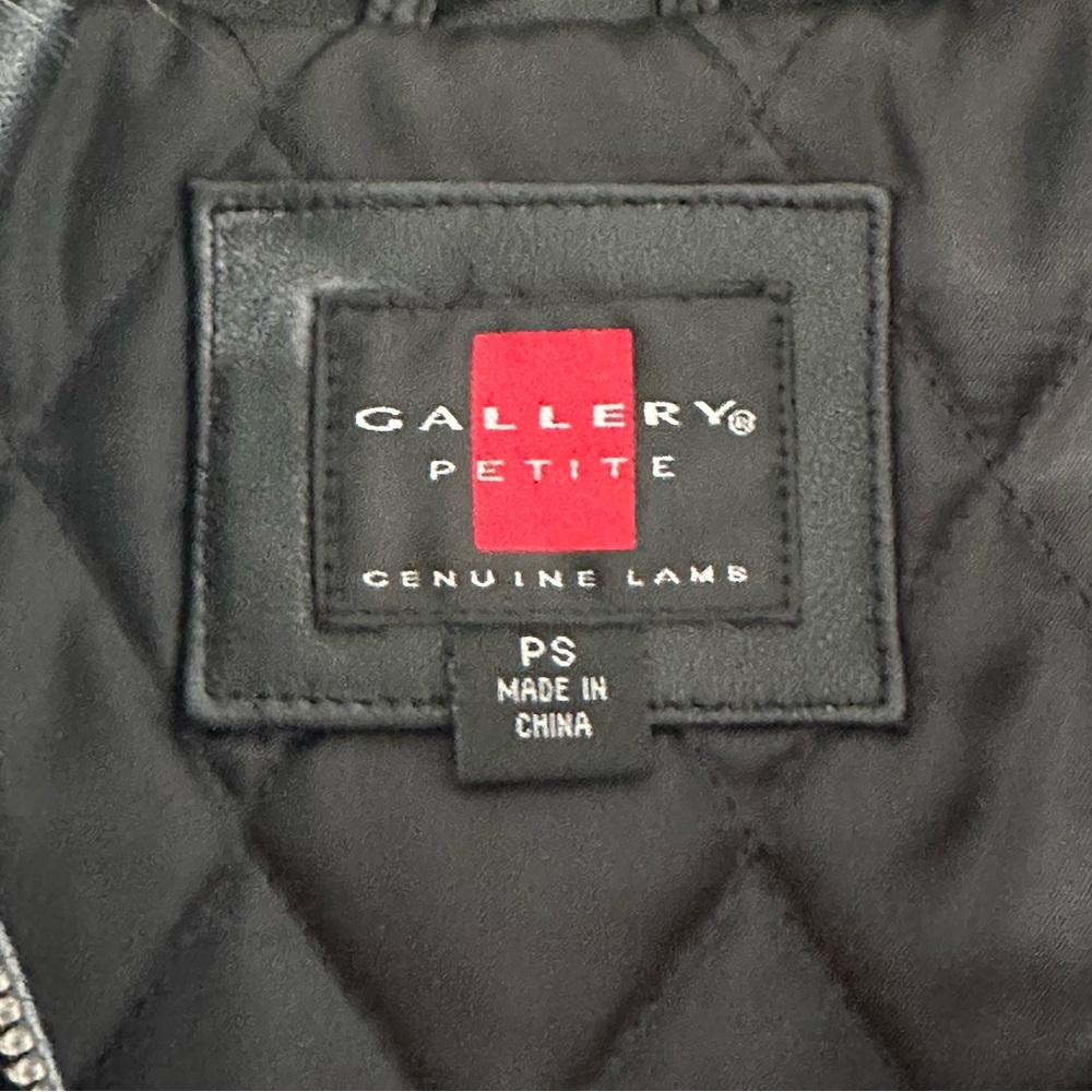 NWT Black Genuine Lambskin Leather Women's Jacket Coat with Faux Fur Trim. PS - Picture 5 of 8